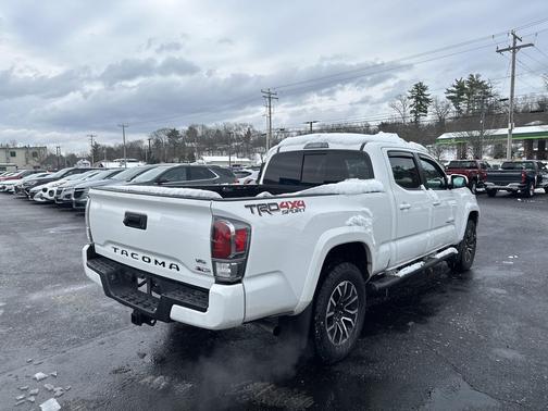 2020 Toyota Tacoma TRD Sport