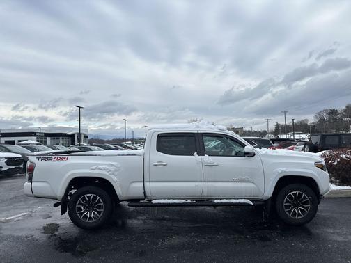 2020 Toyota Tacoma TRD Sport