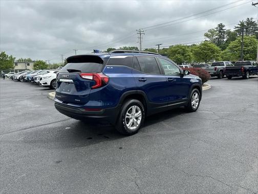 2022 GMC Terrain SLE