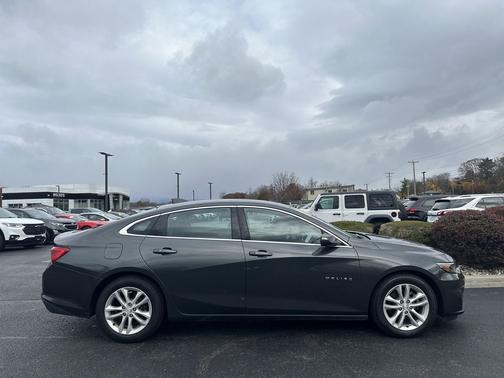 2016 Chevrolet Malibu 1LT