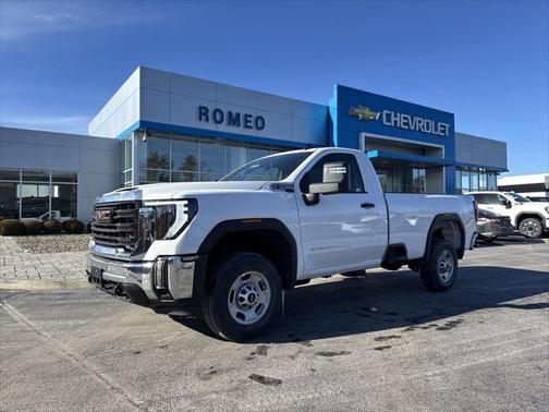 2025 GMC Sierra 2500 Base