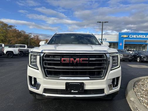 2022 GMC Yukon SLT