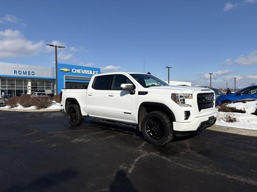 2022 GMC Sierra 1500 Elevation