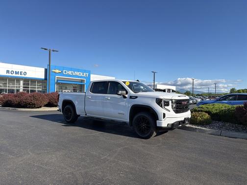 Summit White 2022 GMC Sierra 1500 Elevation