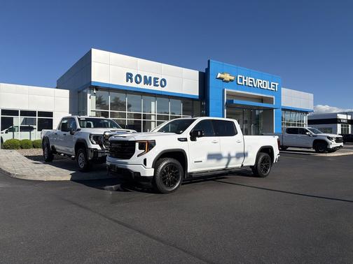 Summit White 2022 GMC Sierra 1500 Elevation