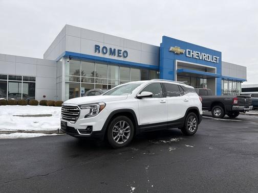 2024 GMC Terrain SLT