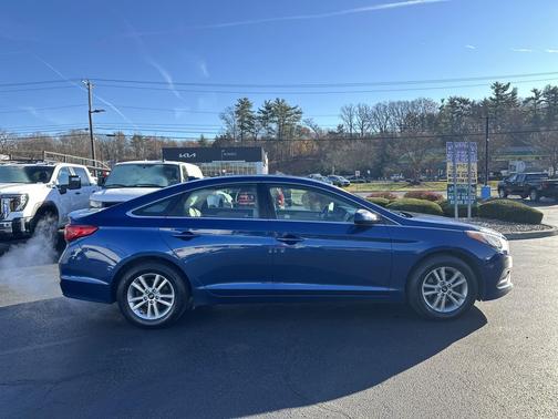 2017 Hyundai SONATA Base