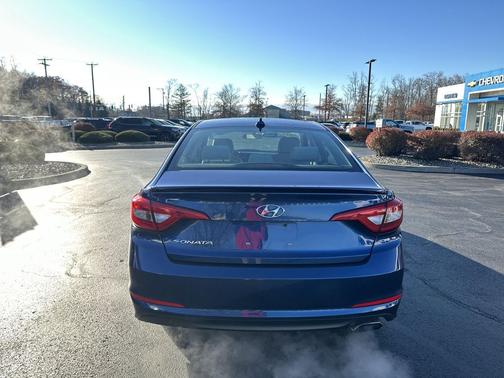 2017 Hyundai SONATA Base