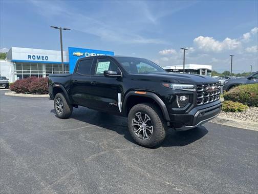 2025 GMC Canyon Base
