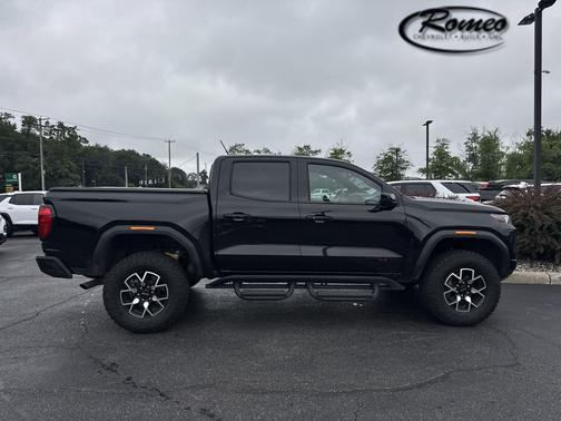2024 GMC Canyon AT4X
