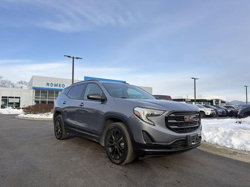 2020 GMC Terrain SLE