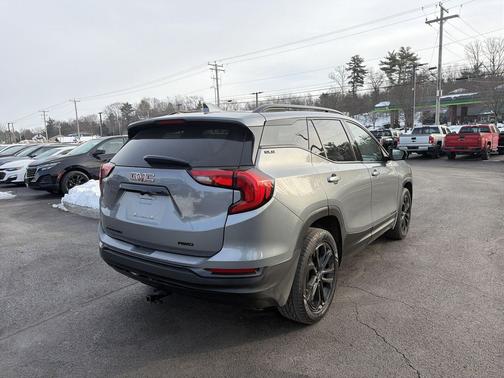 2020 GMC Terrain SLE