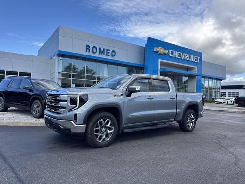 2024 GMC Sierra 1500 SLE