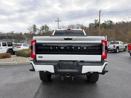 2024 Ford F-350 Limited