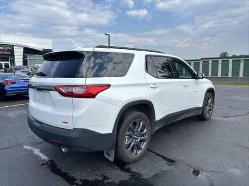 2021 Chevrolet Traverse RS