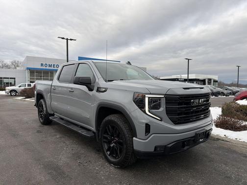 2024 GMC Sierra 1500 Elevation