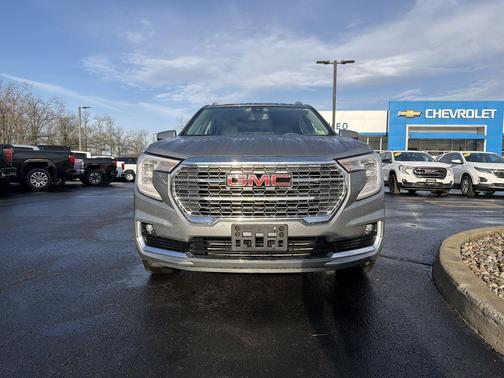Sterling Metallic 2023 GMC Terrain Denali