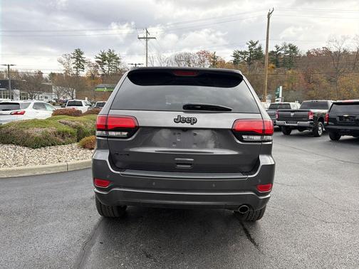 2020 Jeep Grand Cherokee Altitude