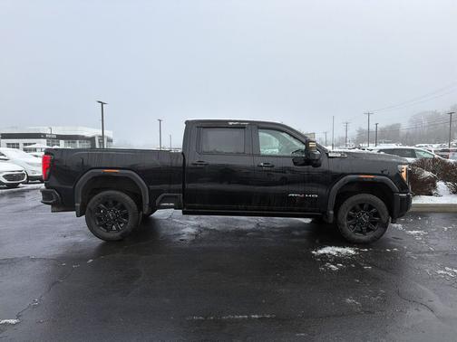 2024 GMC Sierra 2500 AT4