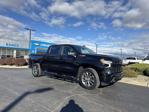 2022 Chevrolet Silverado 1500 RST