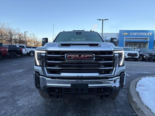 2024 GMC Sierra 2500 SLE
