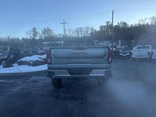 2024 GMC Sierra 2500 SLE