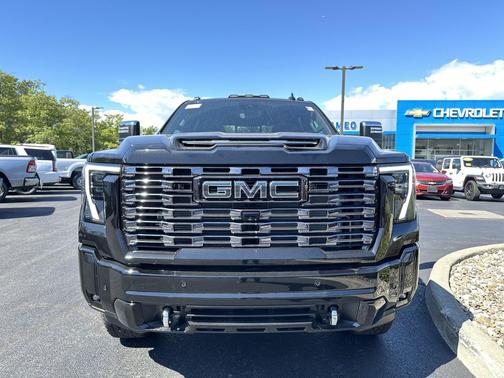 2025 GMC Sierra 3500 Denali
