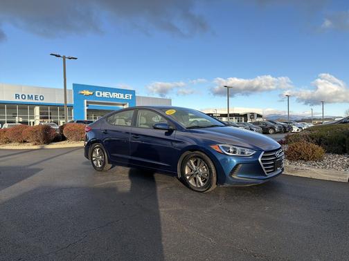 2018 Hyundai ELANTRA SEL