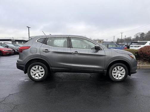 2018 Nissan Rogue Sport S