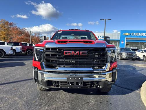2026 GMC Sierra 2500 Base
