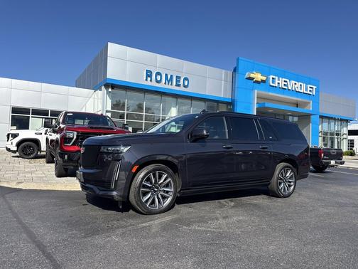 2022 Cadillac Escalade ESV Sport