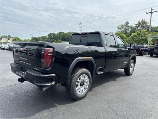 2025 GMC Sierra 2500 AT4