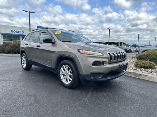 2016 Jeep Cherokee Sport