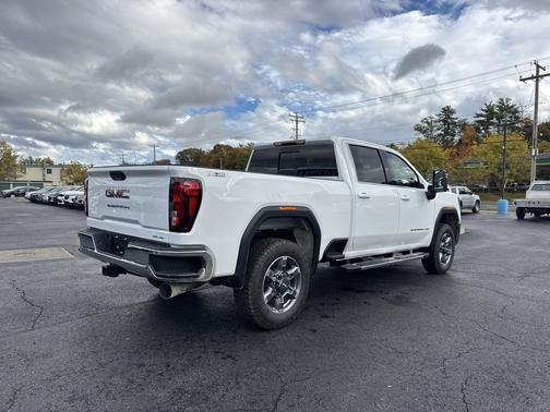 2026 GMC Sierra 2500 SLE