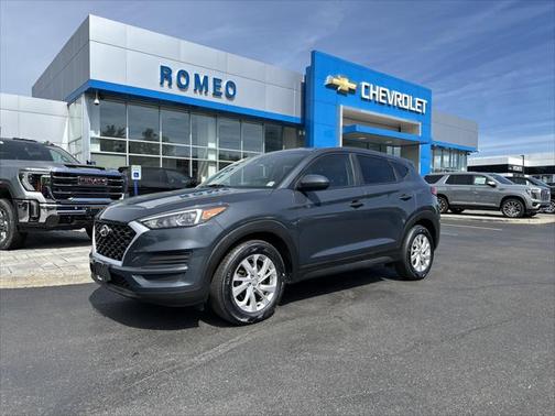 2019 Hyundai TUCSON SE