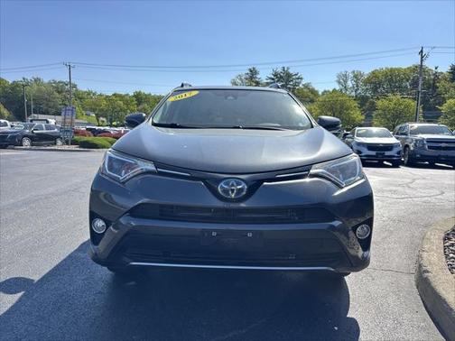 2017 Toyota RAV4 Hybrid XLE