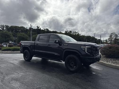 2023 GMC Sierra 1500 AT4X