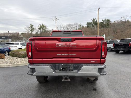 2022 GMC Sierra 2500 SLT