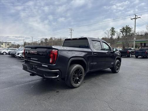 2022 GMC Sierra 1500 Elevation