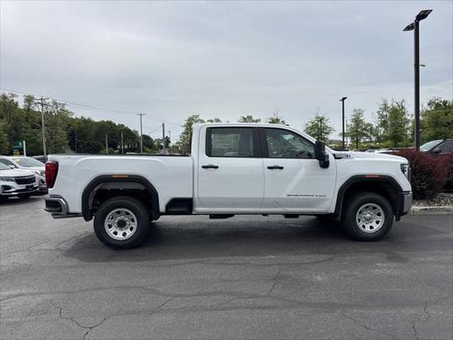 2025 GMC Sierra 2500 Base