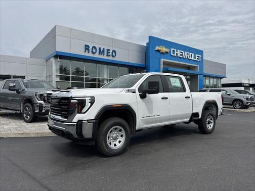 2025 GMC Sierra 2500 Base