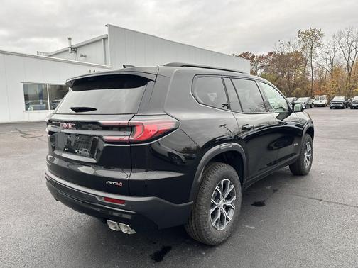 2026 GMC Acadia AT4 AWD