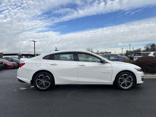 2019 Chevrolet Malibu RS
