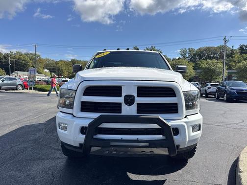 2017 RAM 2500 Big Horn Crew Cab 4x4 6'4' Box