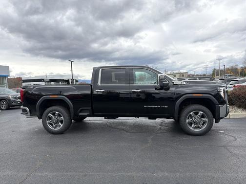 2026 GMC Sierra 2500 SLT