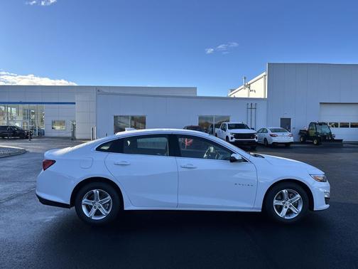2023 Chevrolet Malibu FWD 1LT