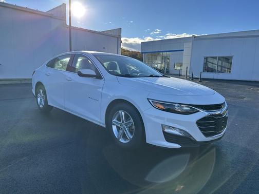 2023 Chevrolet Malibu FWD 1LT