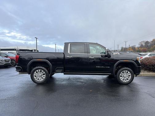 2023 GMC Sierra 3500 Denali