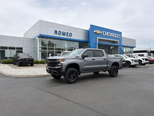 Satin Steel Metallic 2022 Chevrolet Silverado 1500 Limited Custom Trail Boss