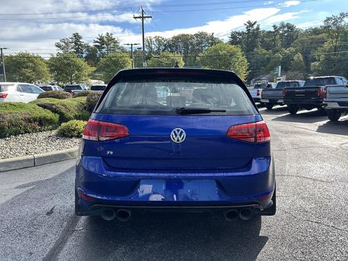 2017 Volkswagen Golf R 2.0T Manual